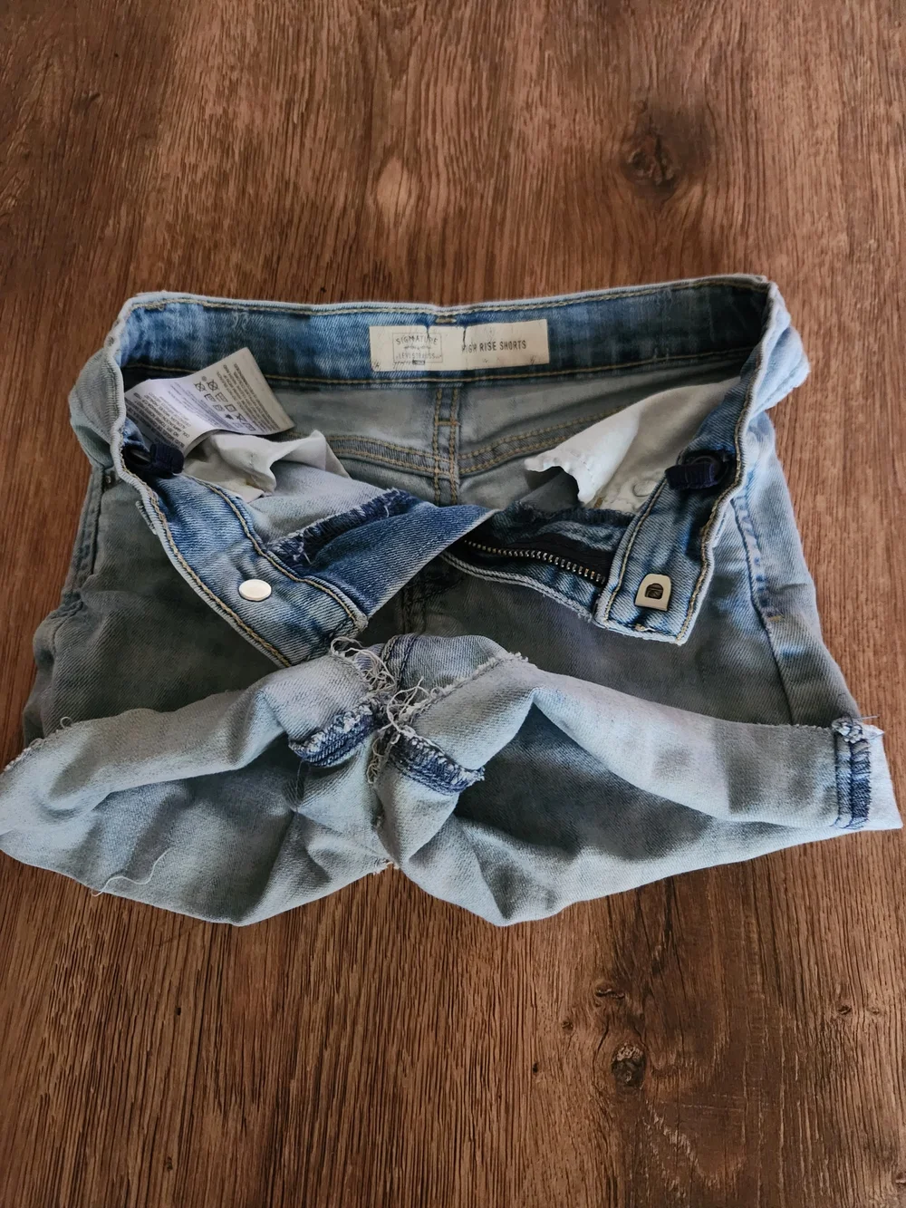 Signature by Levi Strauss Light Blue Denim Rolled-Hem Kids Shorts